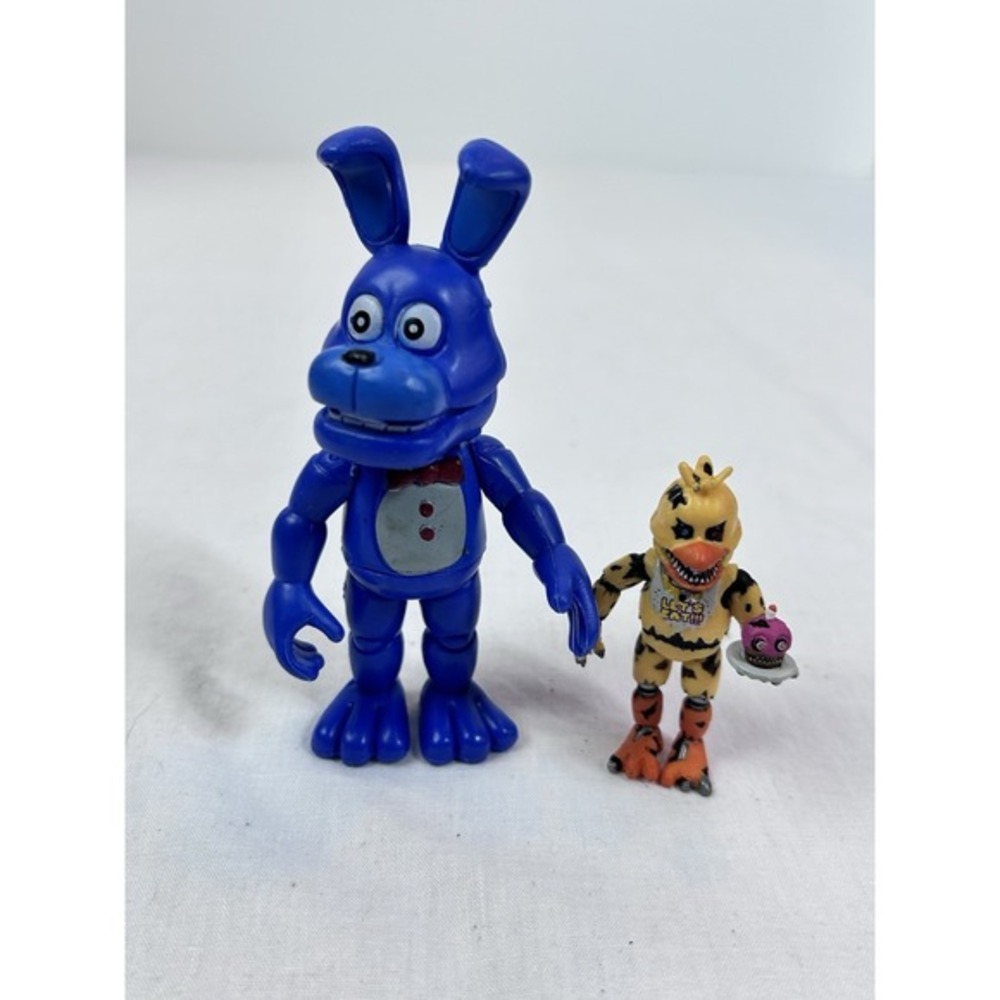 Five Nights At Freddy Bonnie‎ Blue Bunny 4" Action Figure And Mini Chica